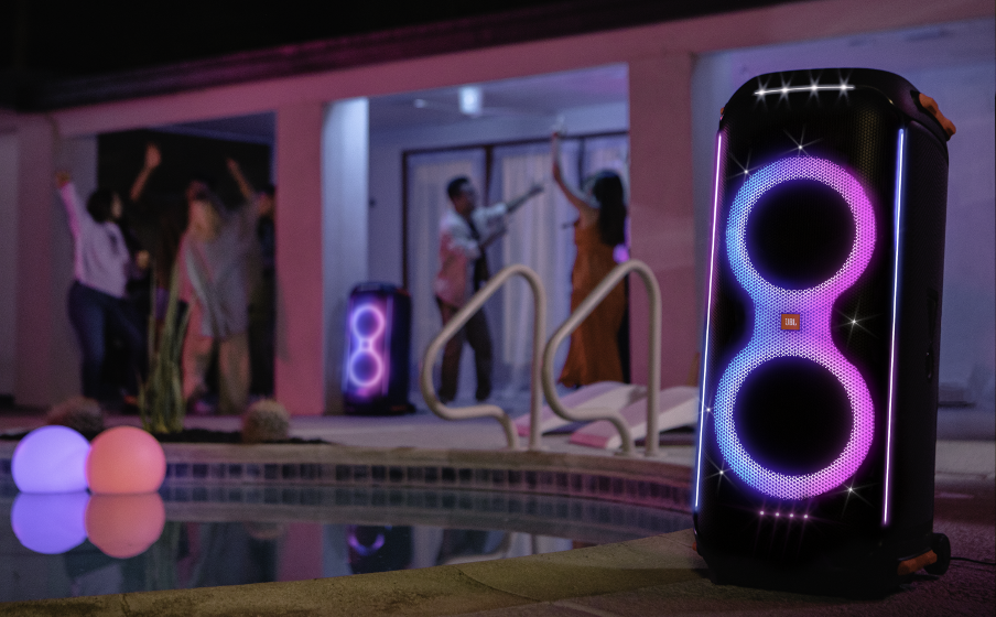 JBL Partybox 710 Динамичное и красочное, индивидуально настраиваемое световое шоу - Image
