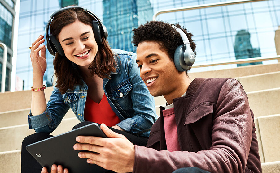 JBL EVEREST™ 710 Подключайтесь и делитесь музыкой - Image