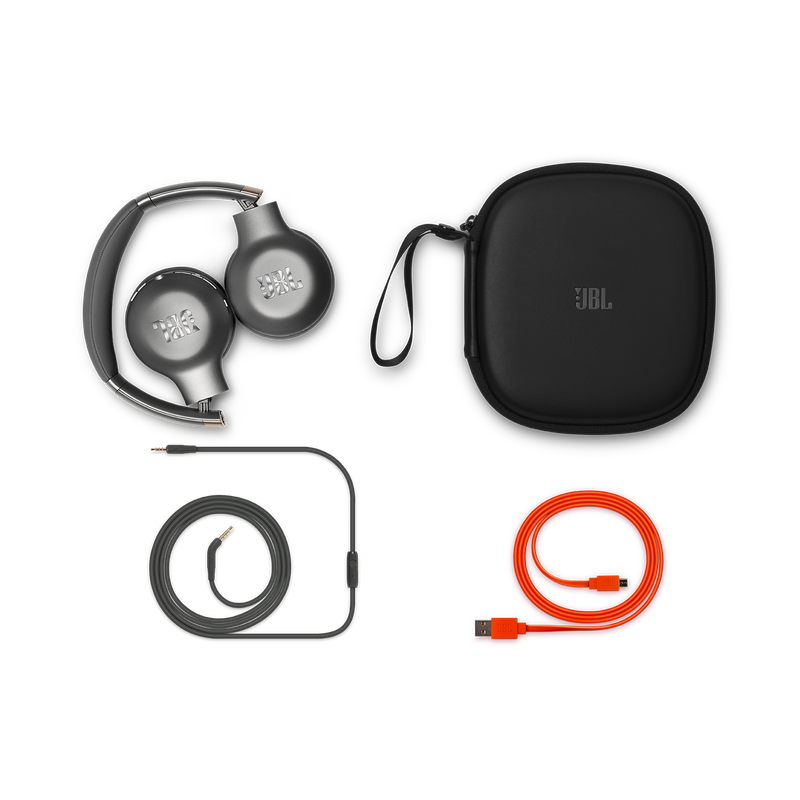 JBL EVEREST™ 310 - Gun Metal - Wireless On-ear headphones - Detailshot 3 image number null