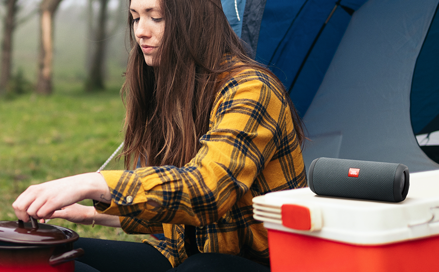 JBL Flip Essential Защита от воды по стандарту IPX7 - Image