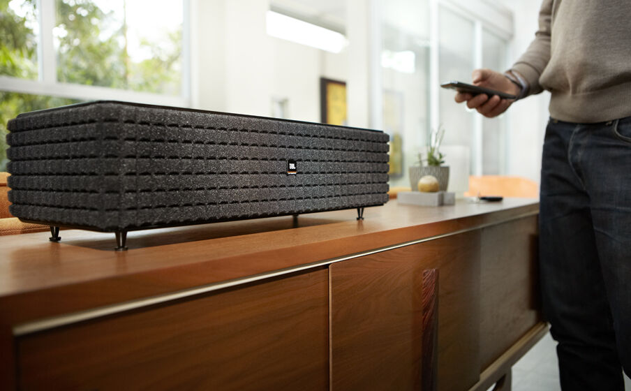 JBL Authentics L16 300 Вт мощности, современный дизайн и динамичный широкополосный стереозвук JBL — все это в одной акустической системе средних размеров - Image