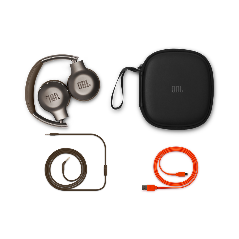 JBL EVEREST™ 310 - Brown - Wireless On-ear headphones - Detailshot 3 image number null