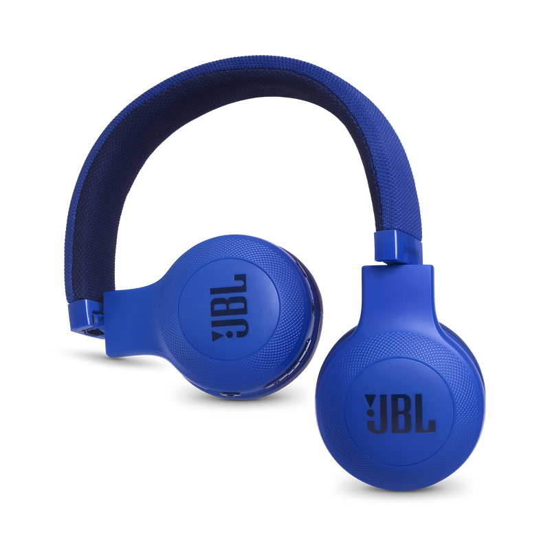 JBL E45BT - Blue - Wireless on-ear headphones - Detailshot 1 image number null