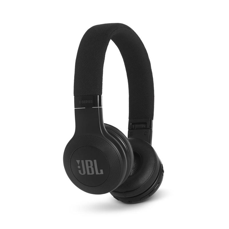 JBL E45BT