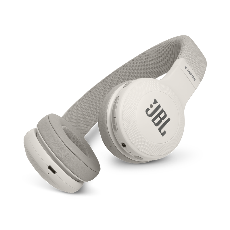 E45bt jbl headphones 2025